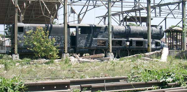 A first view of 'Argentina' as dumped at Mate de Luna. October 14 2004 