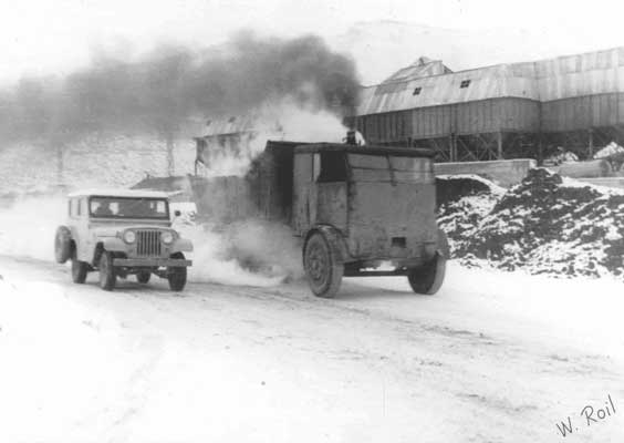 One of only two known photographs showing a Sentinel S6 steam waggon in action. These waggons were locally known as 'Chuffies'. This shot was taken at Río Turbio. Date unknown. © W.Roil - Río Gallegos (pioneer commercial photographer and historical archive).