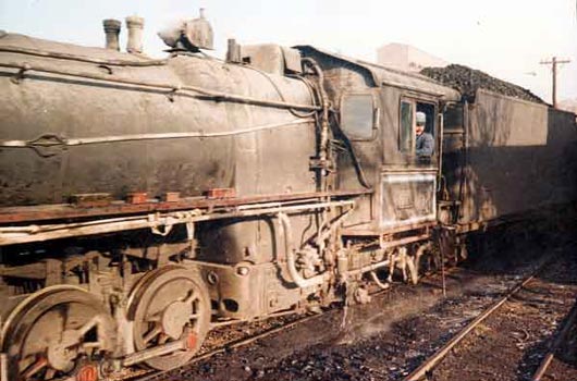 A dirty and unidentified 2-10-2 on duty at Río Turbio. April 1992. © C.A.Fox
