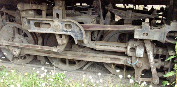 The valvegear arrangement on a loco at Rio Turbio. January 2004