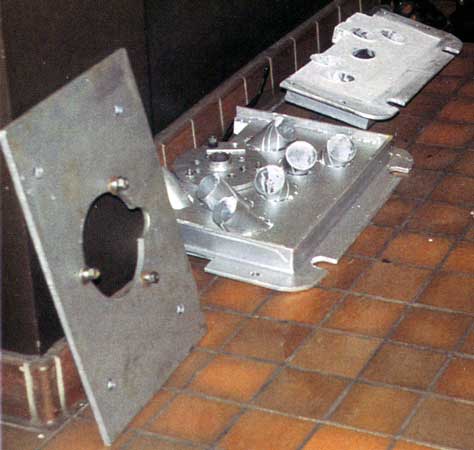 Firebox ancillaries for the Arn Jung; the pan plate sections, showing the angled air intakes and the refractory infilling, and the firebox door backing plate.&copy; Shaun McMahon