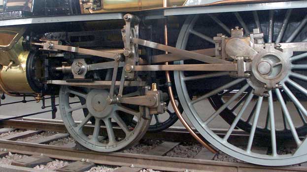 340 is yet another locomotive with an interesting valvegear. October 9 2003