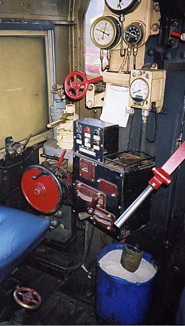 The diesel controller (centre of photograph) in the cab of steam loco R 711. 18.8.2001. MARTYN BANE 